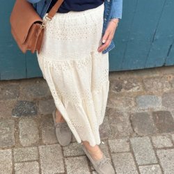 Blonde nederdel Vanilla - str XS-M 100% bomuld