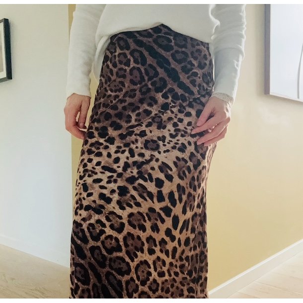 Satin nederdel LEO - str S-L