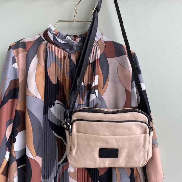 Crossbody nylon mat soft