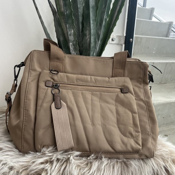 Crossbody mellemstor Nylon