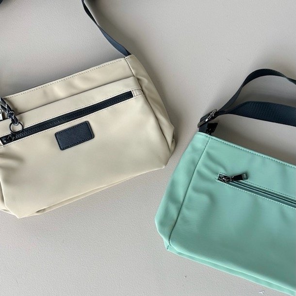 Crossbody m. 4 rum nylon