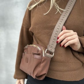 Taske med trendrem nylon