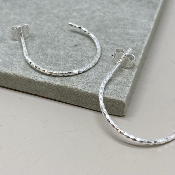 Hoops DIAMOND CUT 20 mm sterling slv