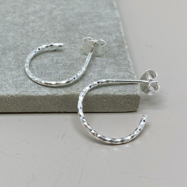 Hoops DIAMOND CUT 15 mm sterling slv