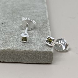 restikker olive square sterling slv