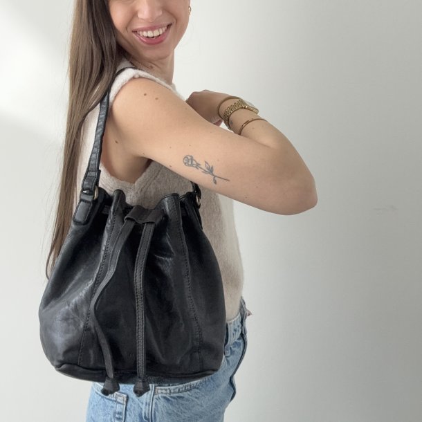 Olive Bucket bag 