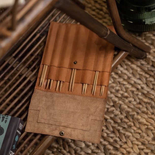 Oslo strikke etui lder