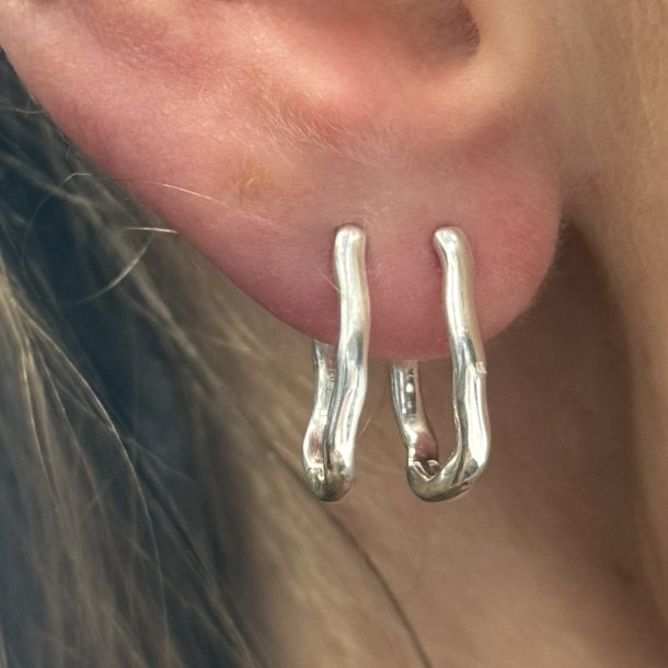 HOOP OVAL ASYM s�lv