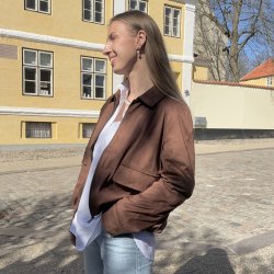 Jakke kort suede brun str. S-L