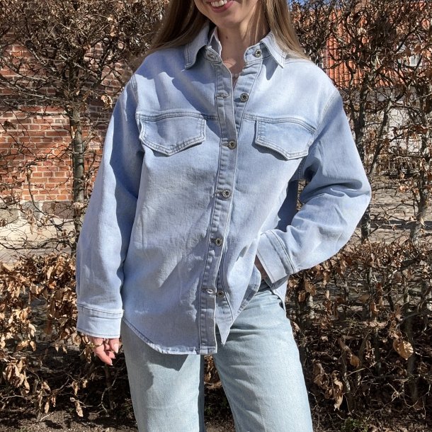 Oversize denim skjorte str. S-L 