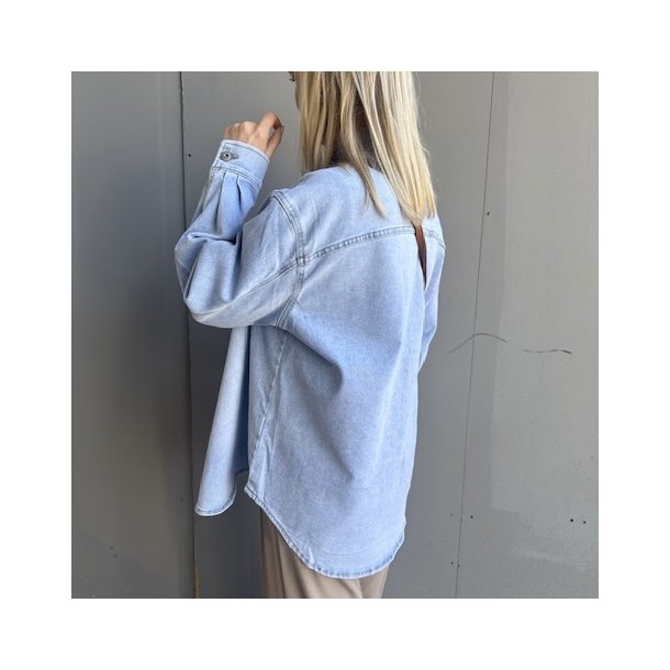 Oversize denim skjorte str. S-L 
