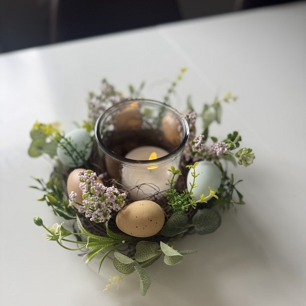 P�ske lys glas glas med 'rede'