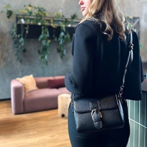 Crossbody med spnde