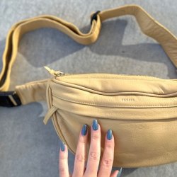 Iris Bumbag