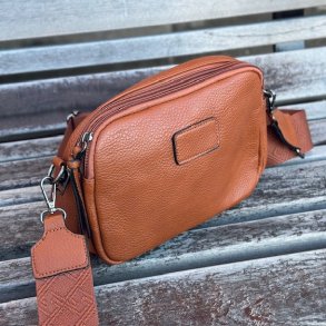 Crossbody med trendrem