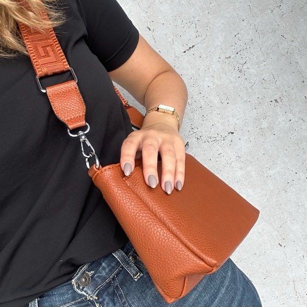 Crossbody med kanvas rem