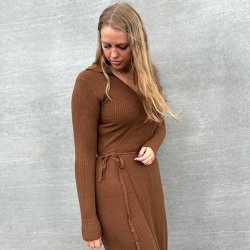 Medi sl-om-kjole Ribstrik str. S-L