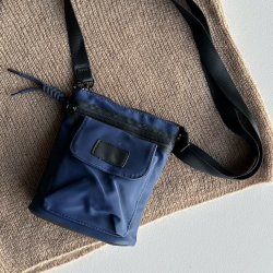 Lille crossbody nylon