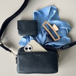 Betsy Crossbody skind