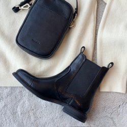 Stvle STEPHANIE CHELSEA sort skind str. 37-41