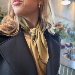 Kvadratisk trklde ensfarvet 