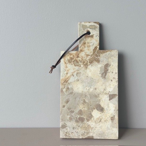 Skrebrt marmor beige 30 x 15 cm