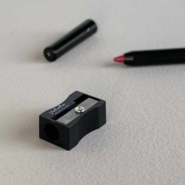 Pensel sharpener