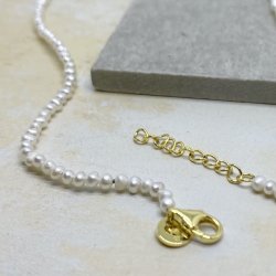 Kristel perlekde forgyldt