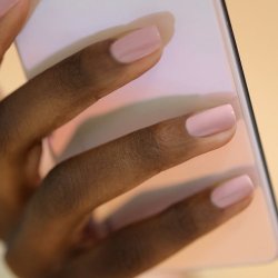 Neglelak PINK SATIN - Manucurist