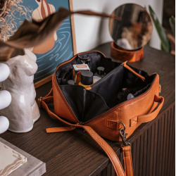 Cleo strikketaske / toilettaske skind