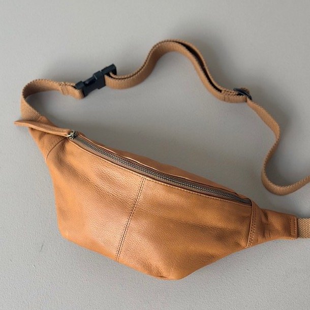 Taske nr 35 bltetaske skind