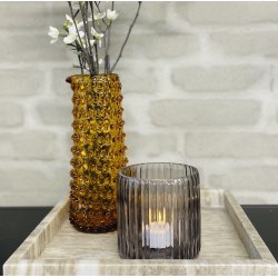 Glasstage med riller rgfarvet