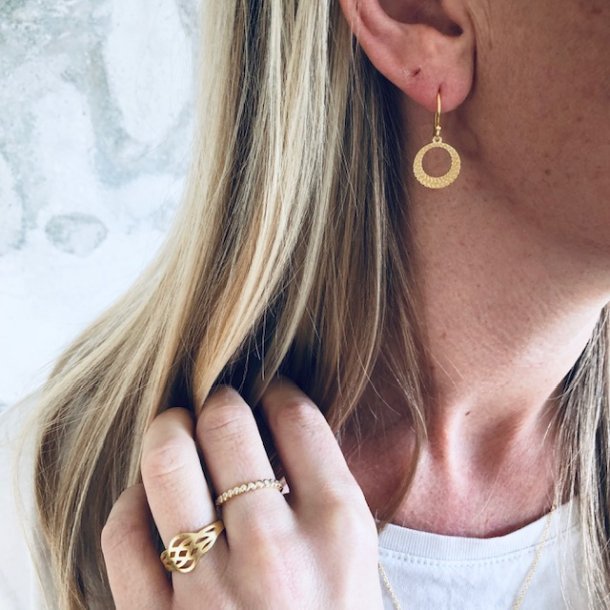 Ring grafisk forgyldt