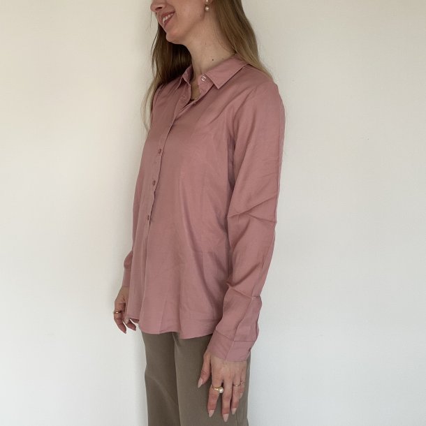 Skjorte pretty rose viskose miks str XS-XXL