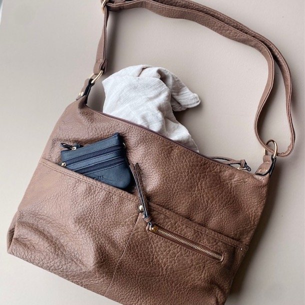 Crossbody mellem