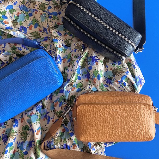 Venus crossbody skind