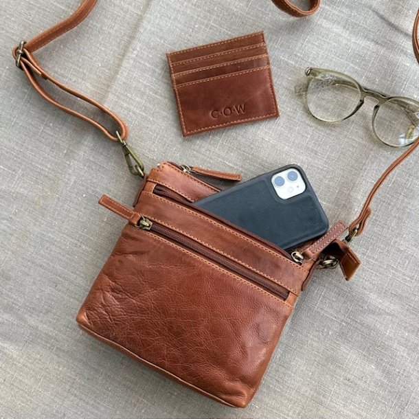 Crossbody lille Cow skind raw Cognac