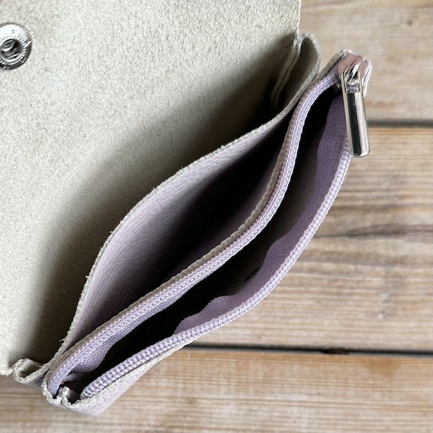 Klassisk Pung med klap skind