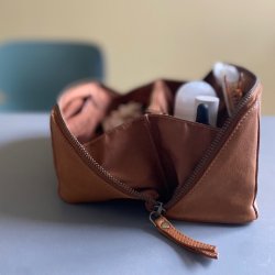 Marie toilettaske skind