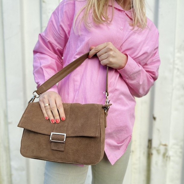 Pilar Crossbody skind - ruskind