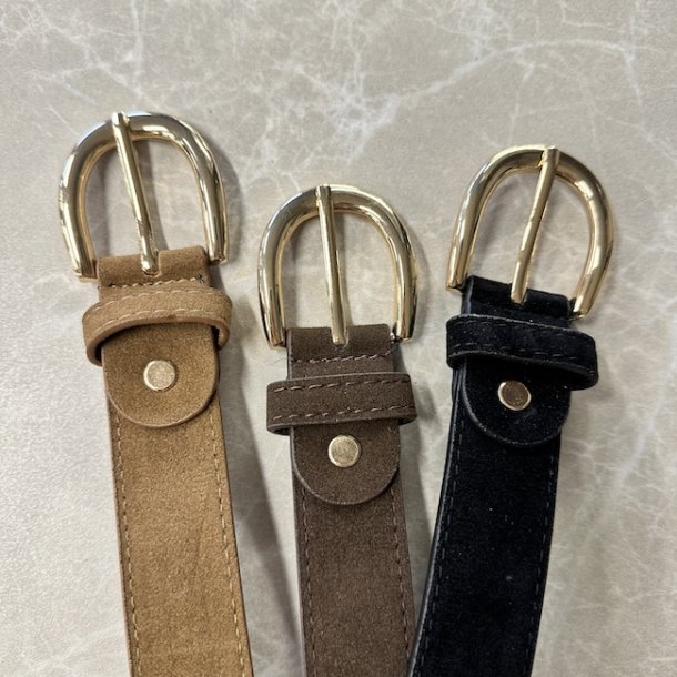 B�lte med guld sp�nde