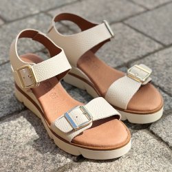 Sandal med kilehl elfenben skind