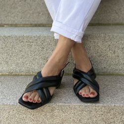 HEELS AND MORE Heels Sort skind str. 36-41