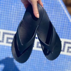 Slippers med t strop