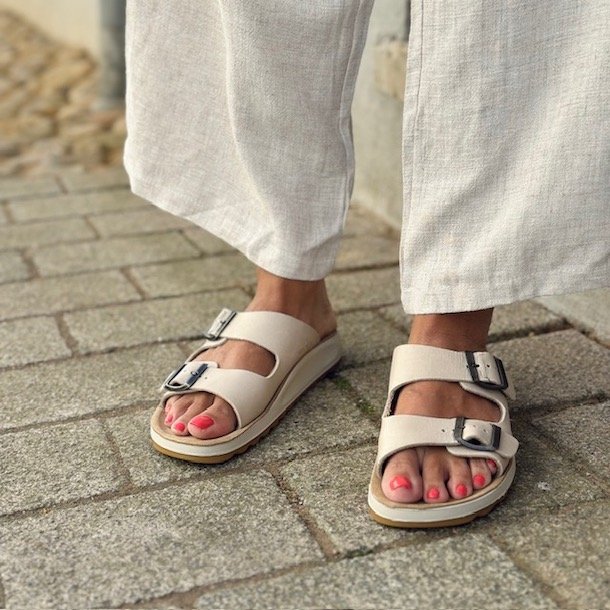 Fly Flot anatomic sandal dame sand skind str 36-41