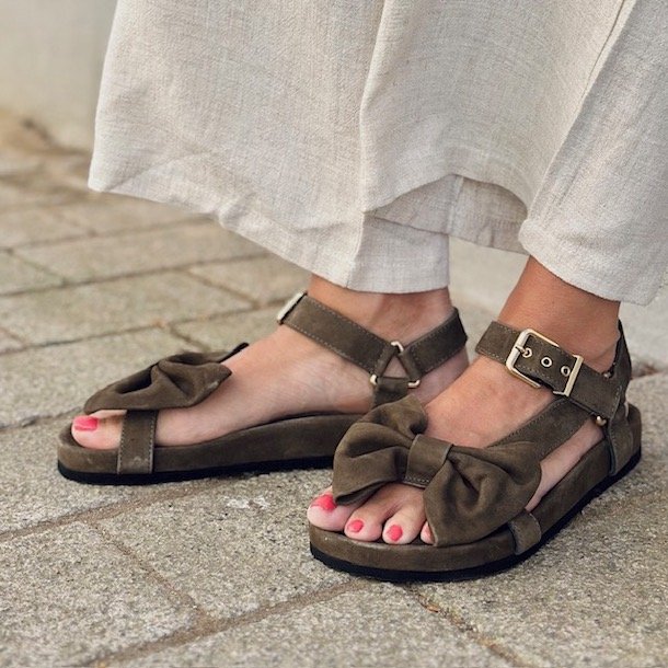 THE SUMMER BREEZE - SUEDE Sandal Army