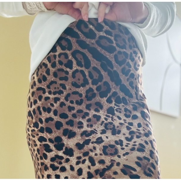 Satin nederdel LEO - str S-L