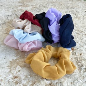 Scrunchie ensfarvet