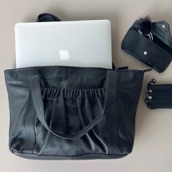 Jessi Shopper sort skind