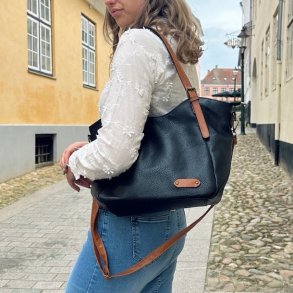Shopper - crossbody
